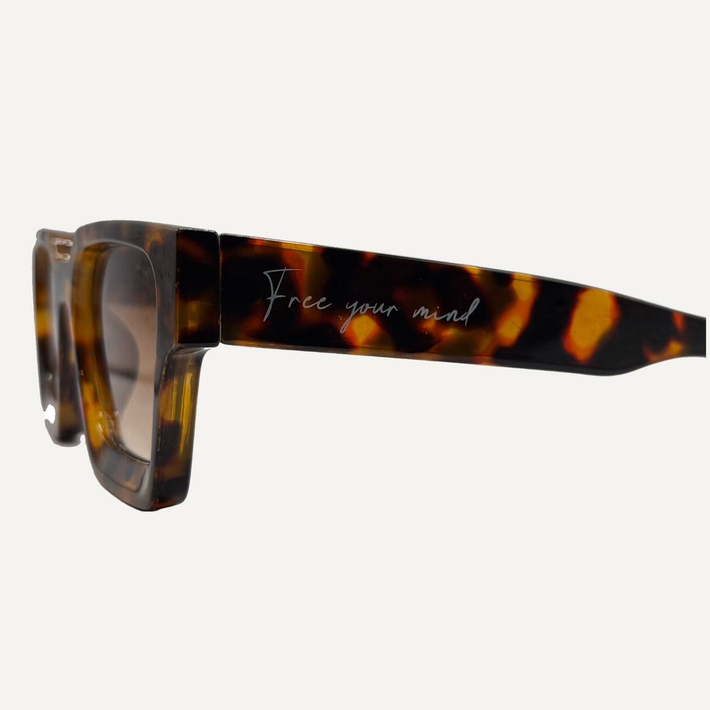 Ombre di Freyr (pantera)